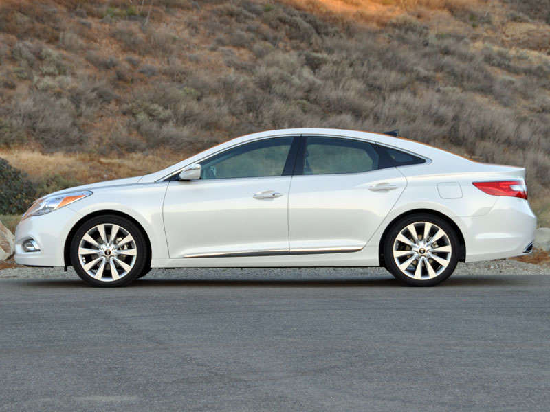 Hyundai Azera White Hyundai Azera White