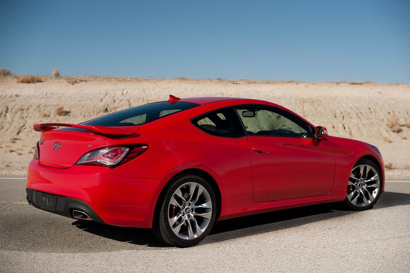 Hyundai Coupe Genesis 2015