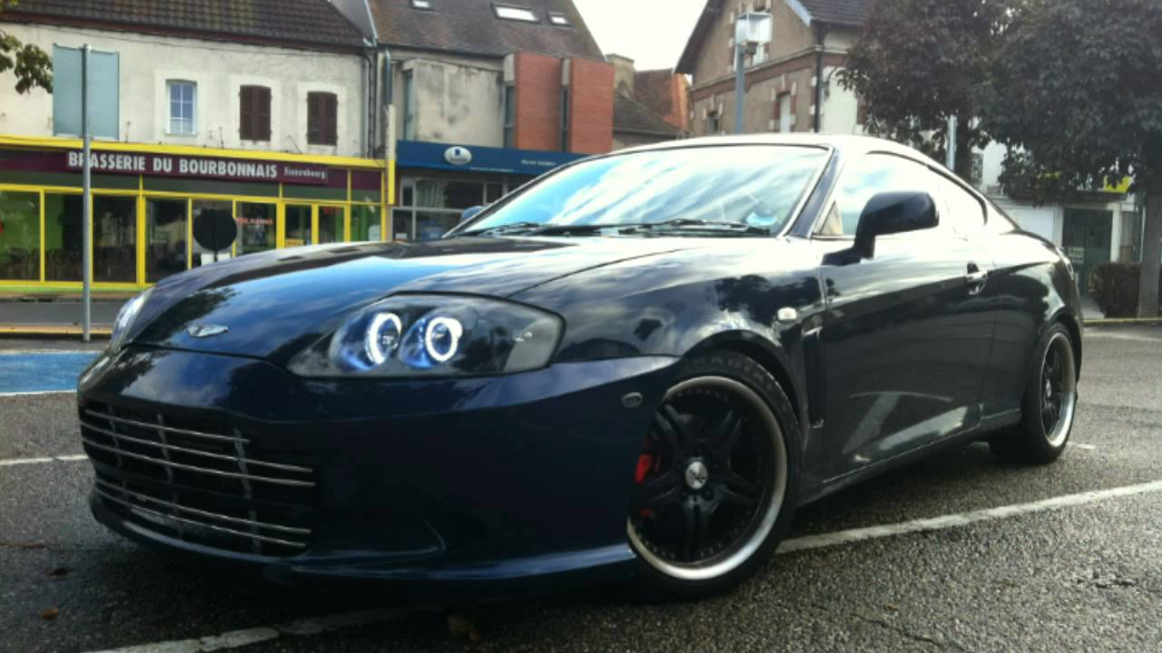Hyundai Coupe Modified