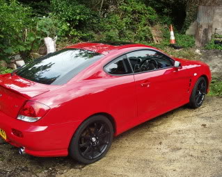 Hyundai Coupe Red