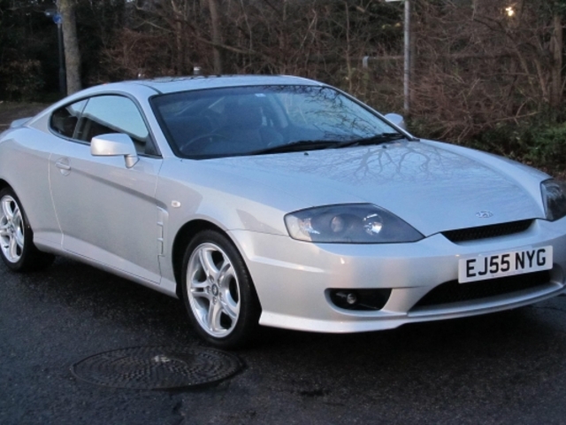 Hyundai Coupe Silver