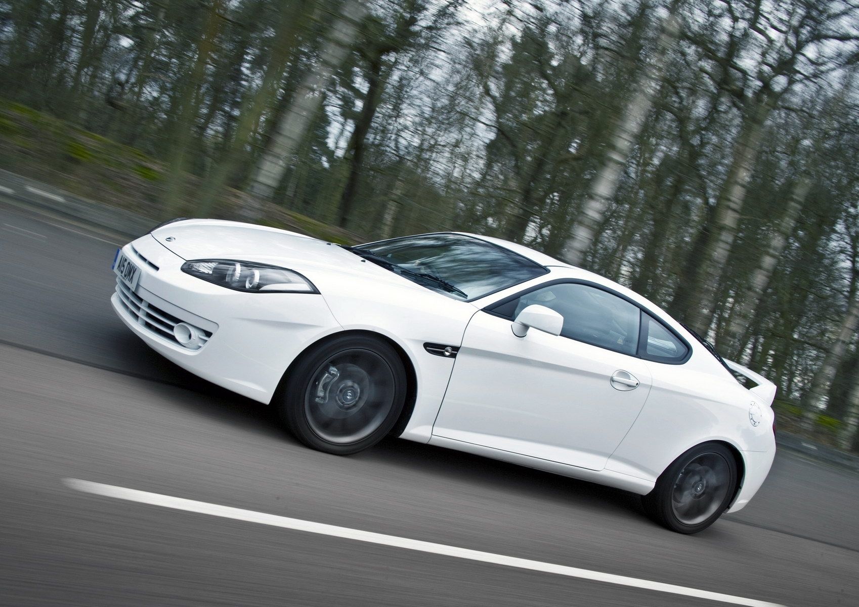Hyundai Coupe White
