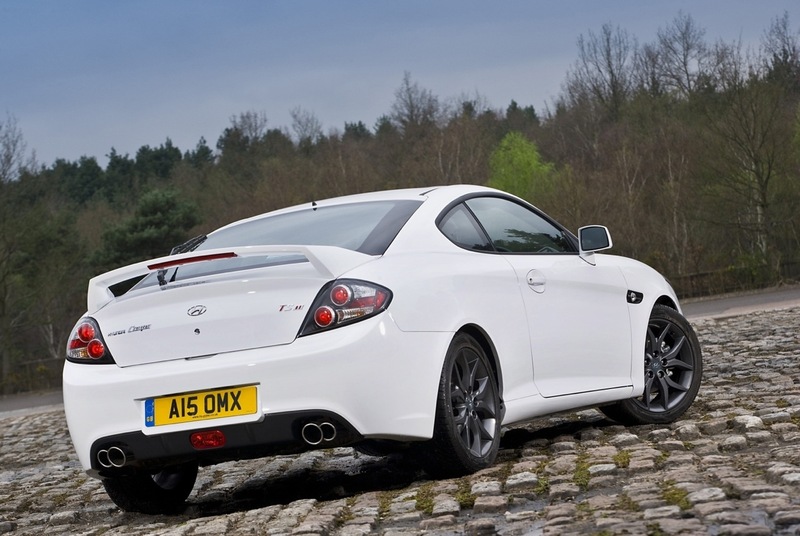 Hyundai Coupe White Hyundai Coupe White