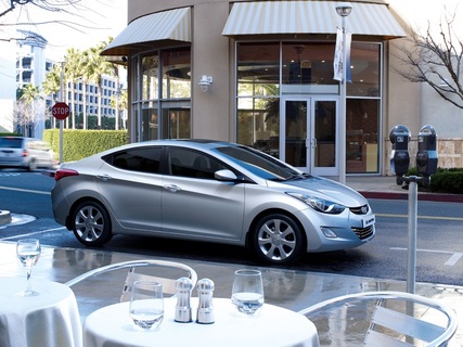 Hyundai Elantra 1.8 At