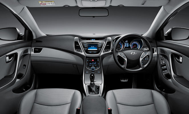 Hyundai Elantra 1.8 At