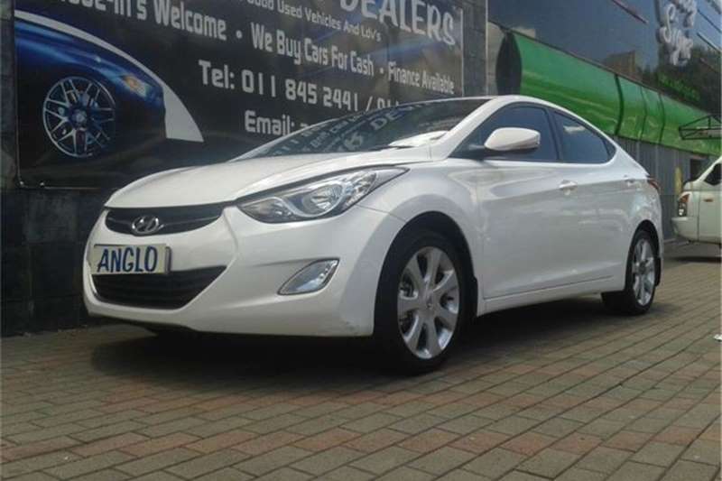 Hyundai Elantra 1.8 At