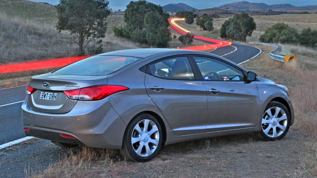 Hyundai Elantra 1.8 Hyundai Elantra 1.8