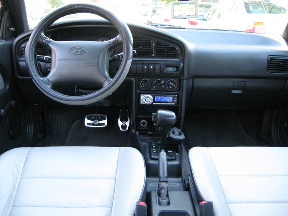 Hyundai Elantra 1994