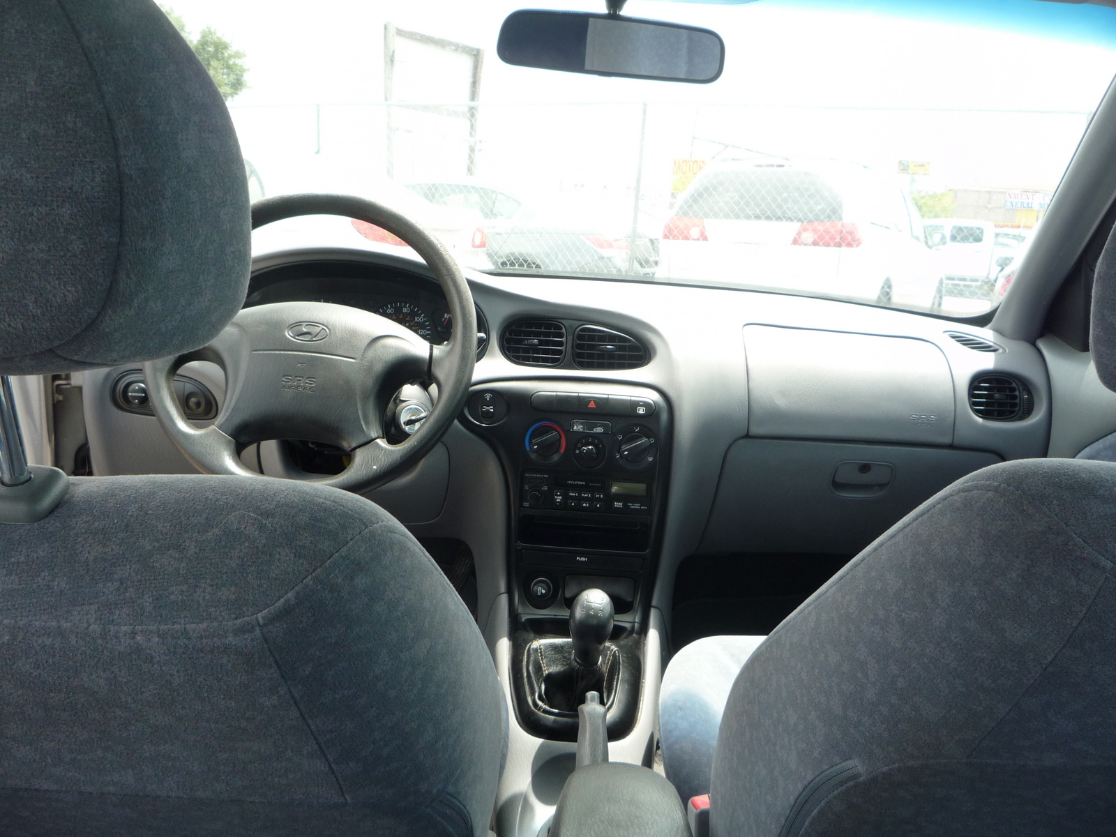 Hyundai Elantra 1996