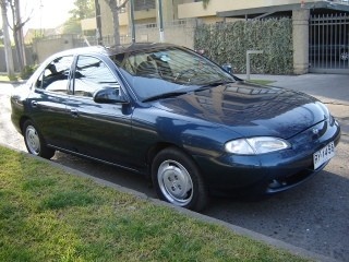 Hyundai Elantra 1998