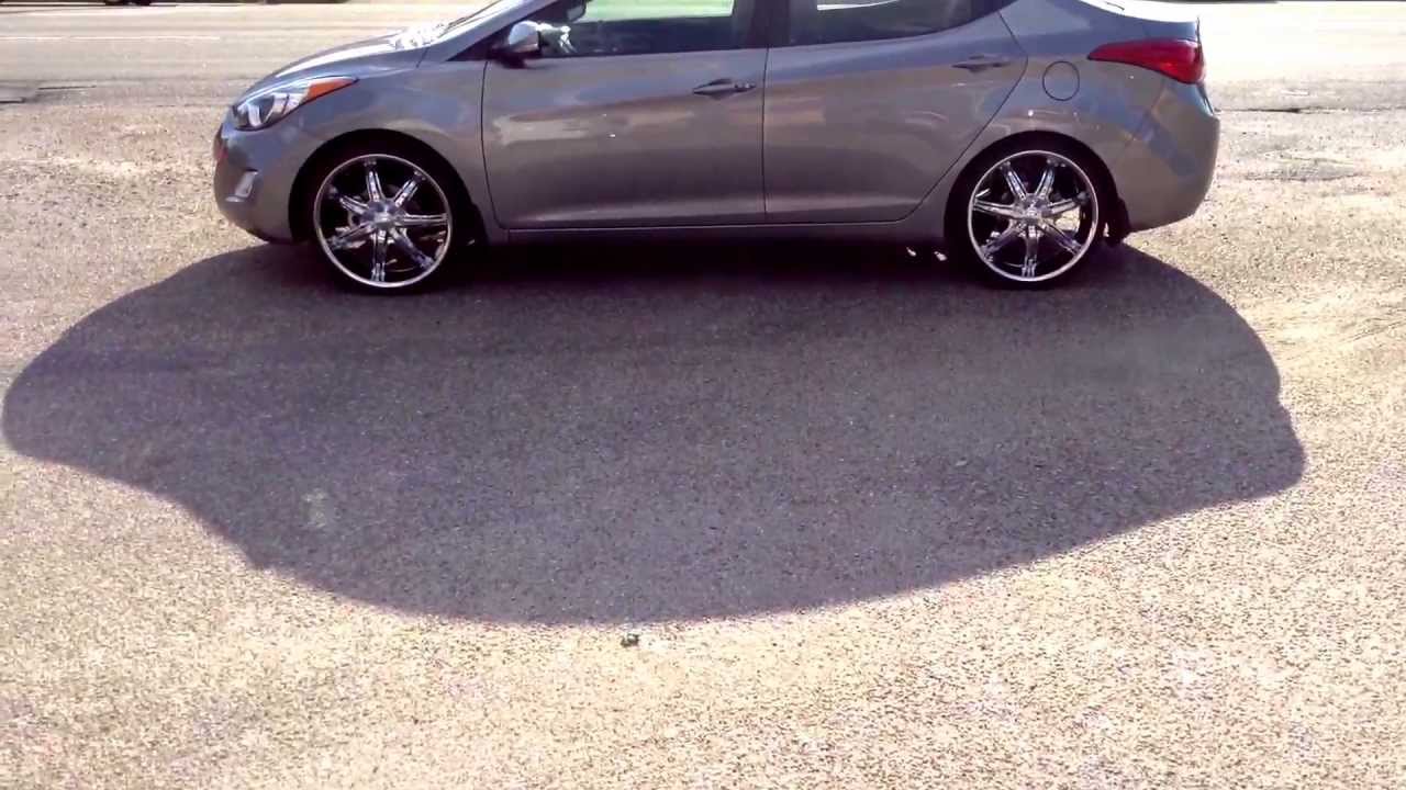 Hyundai Elantra 20