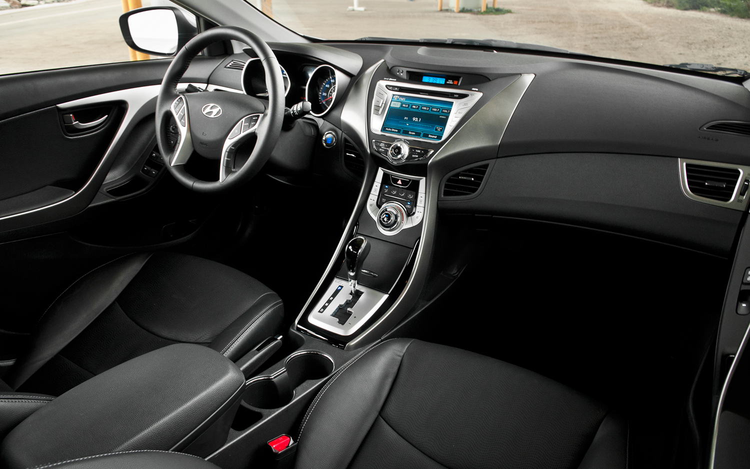 Hyundai Elantra 2012