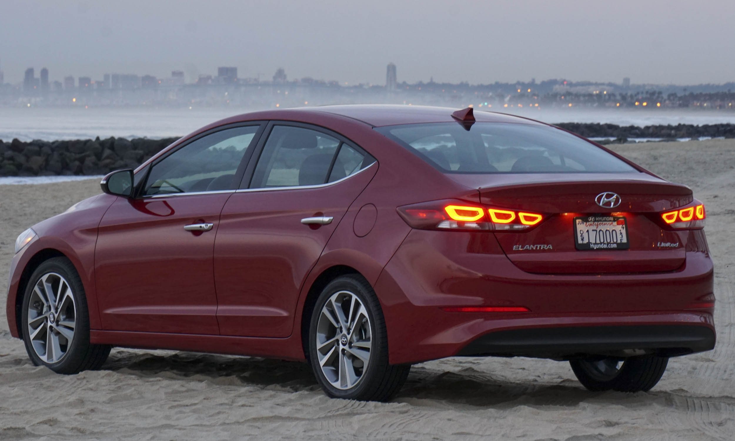 Hyundai Elantra 2017