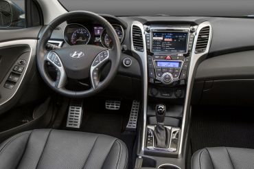 Hyundai Elantra 4 Door