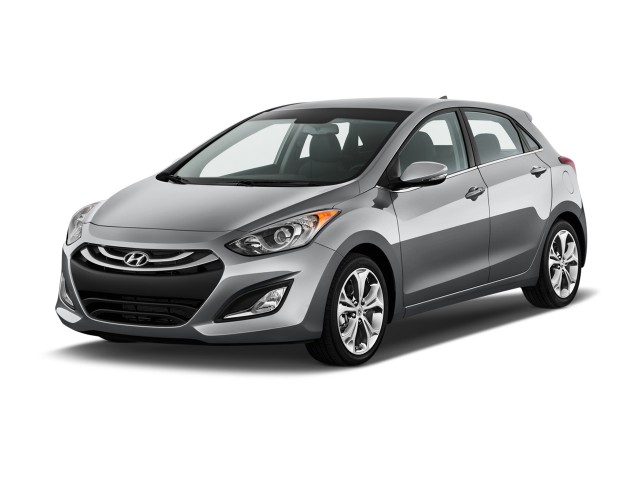 Hyundai Elantra 5