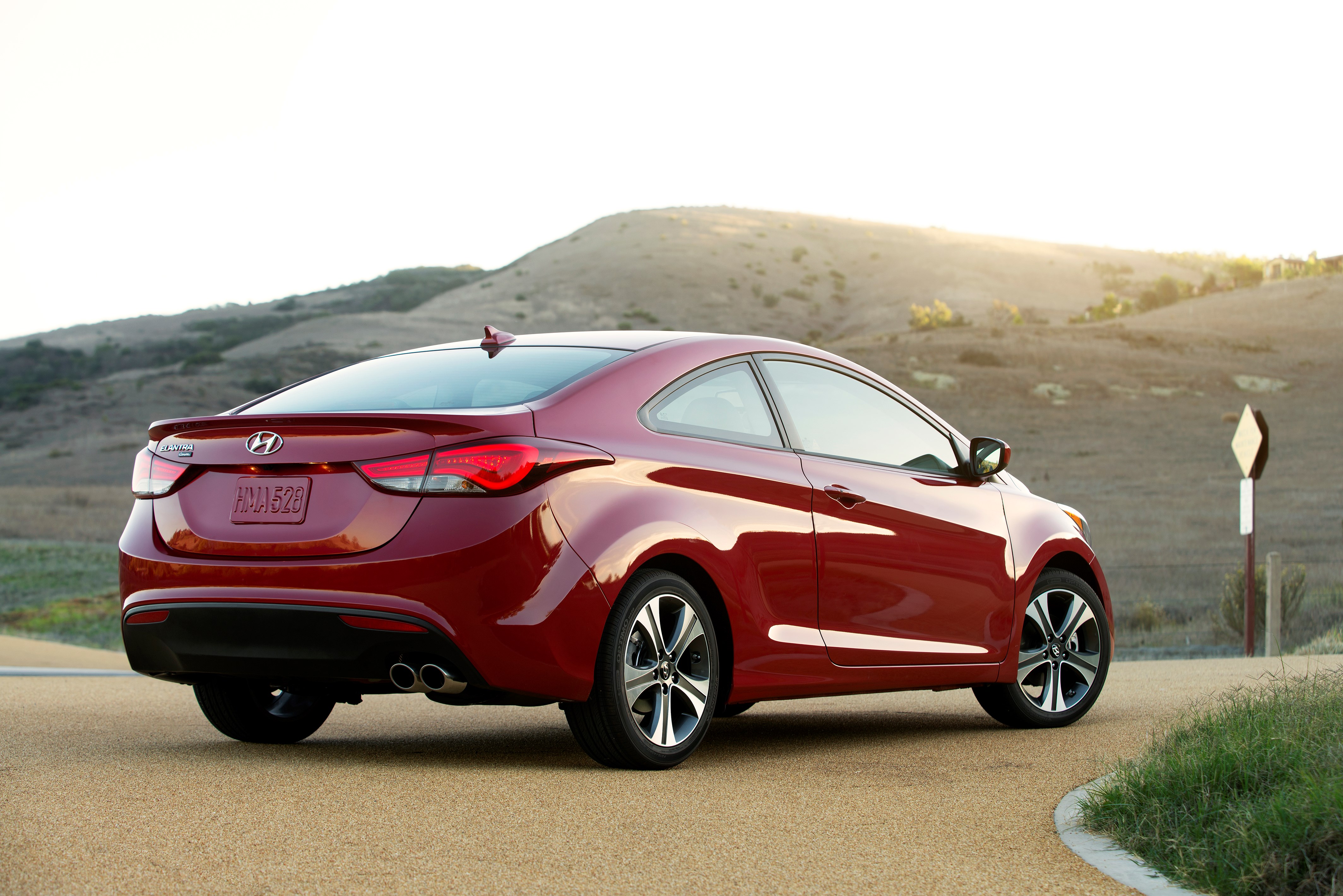 Hyundai Elantra Coupe 2015