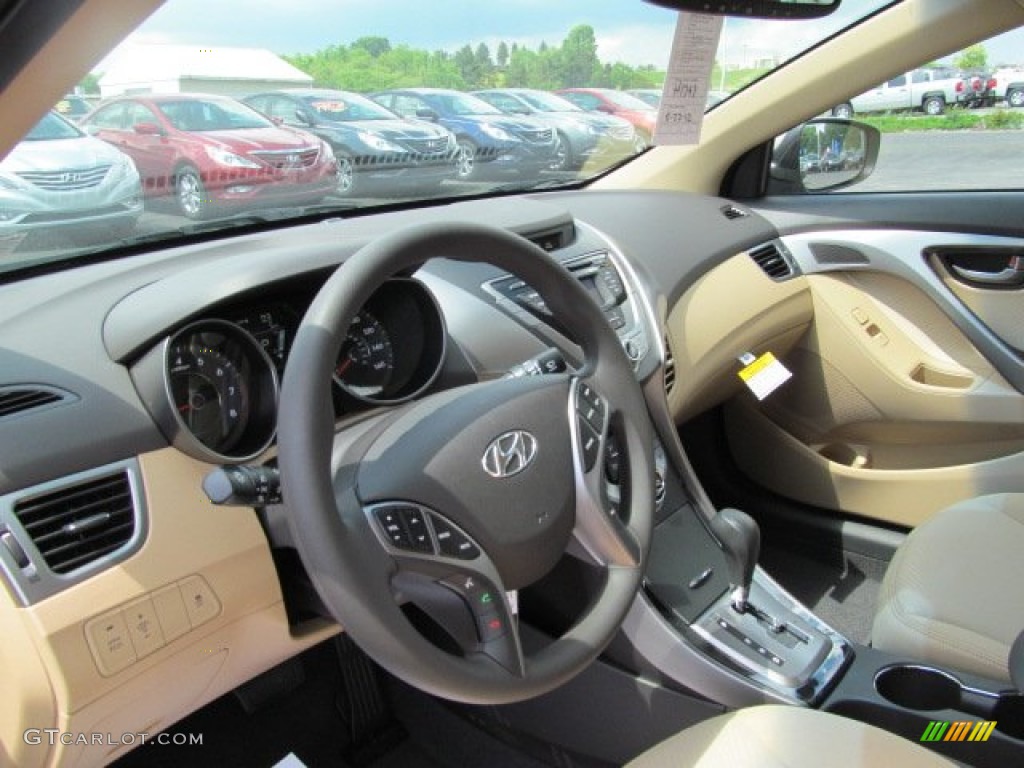 Hyundai Elantra Desert Bronze