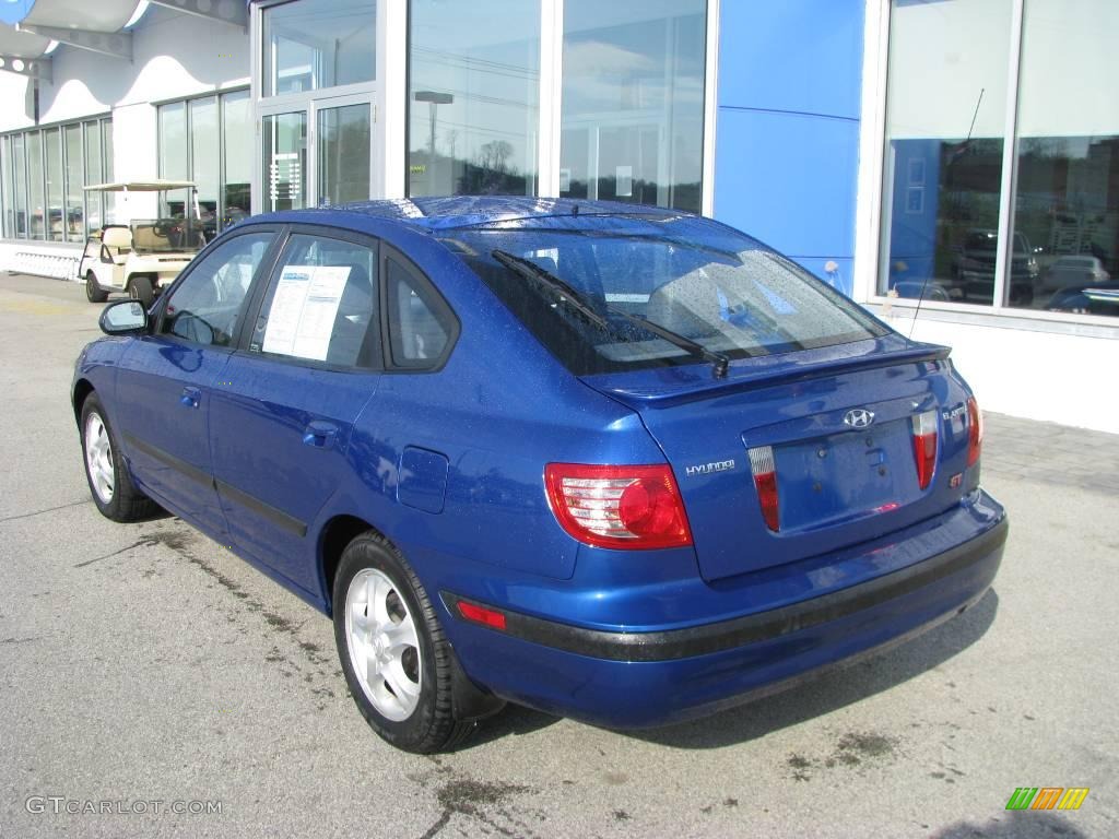 Hyundai Elantra Hatchback 2005