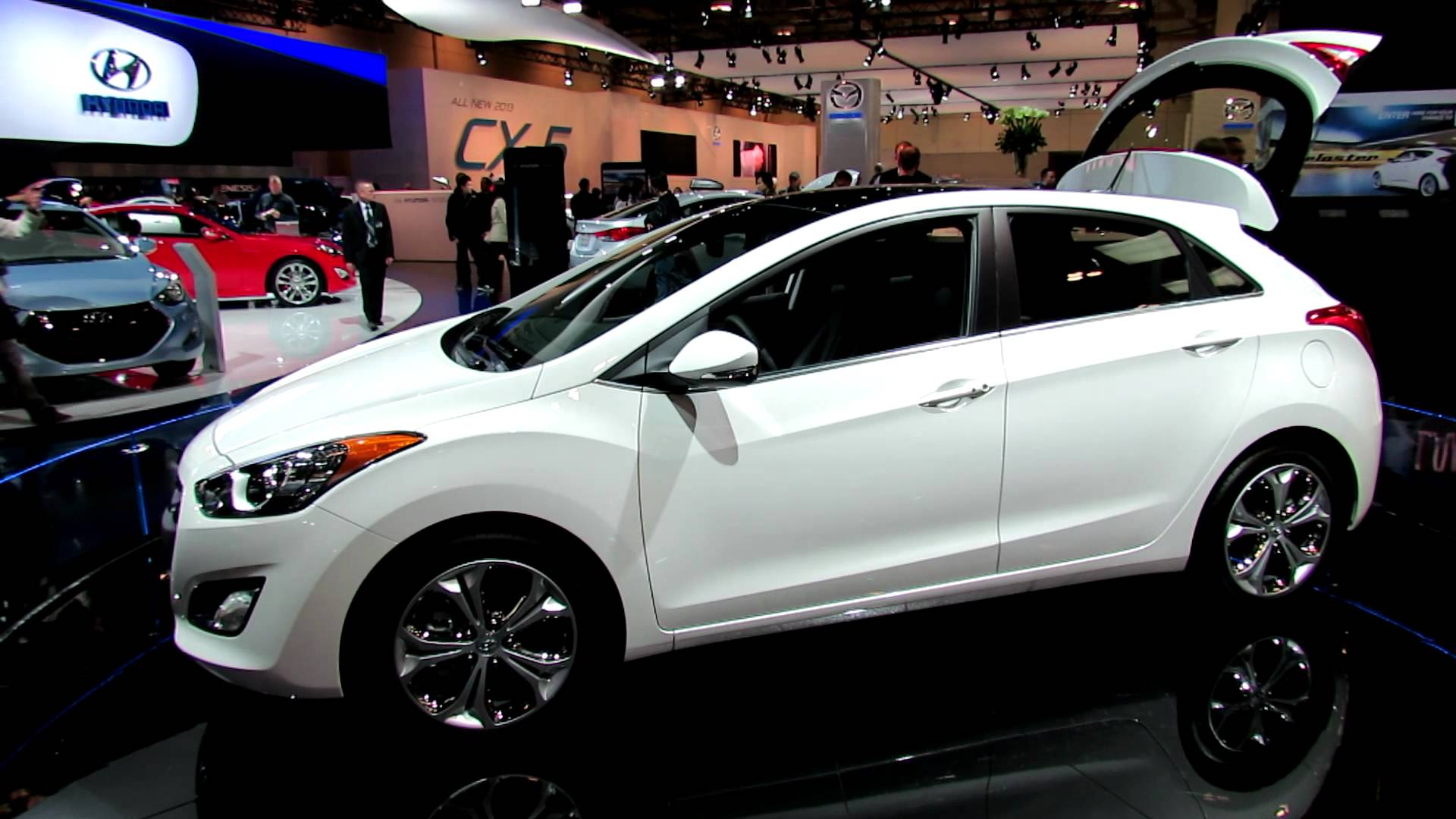 Hyundai Elantra Hatchback 2013