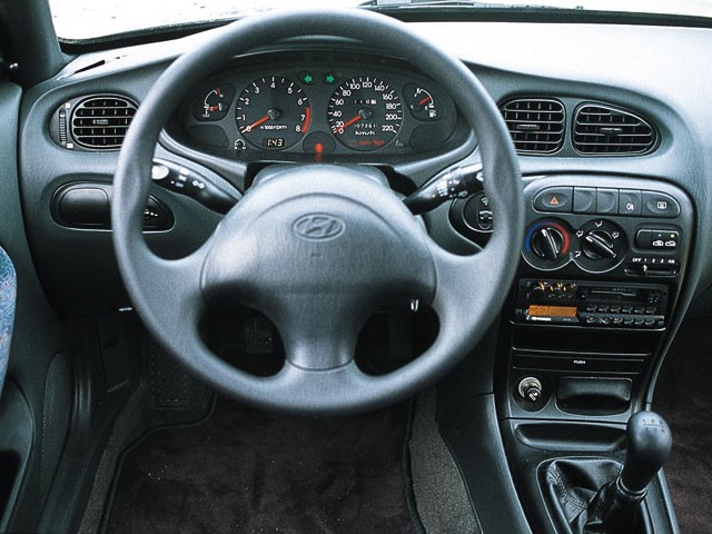 Hyundai Elantra J2