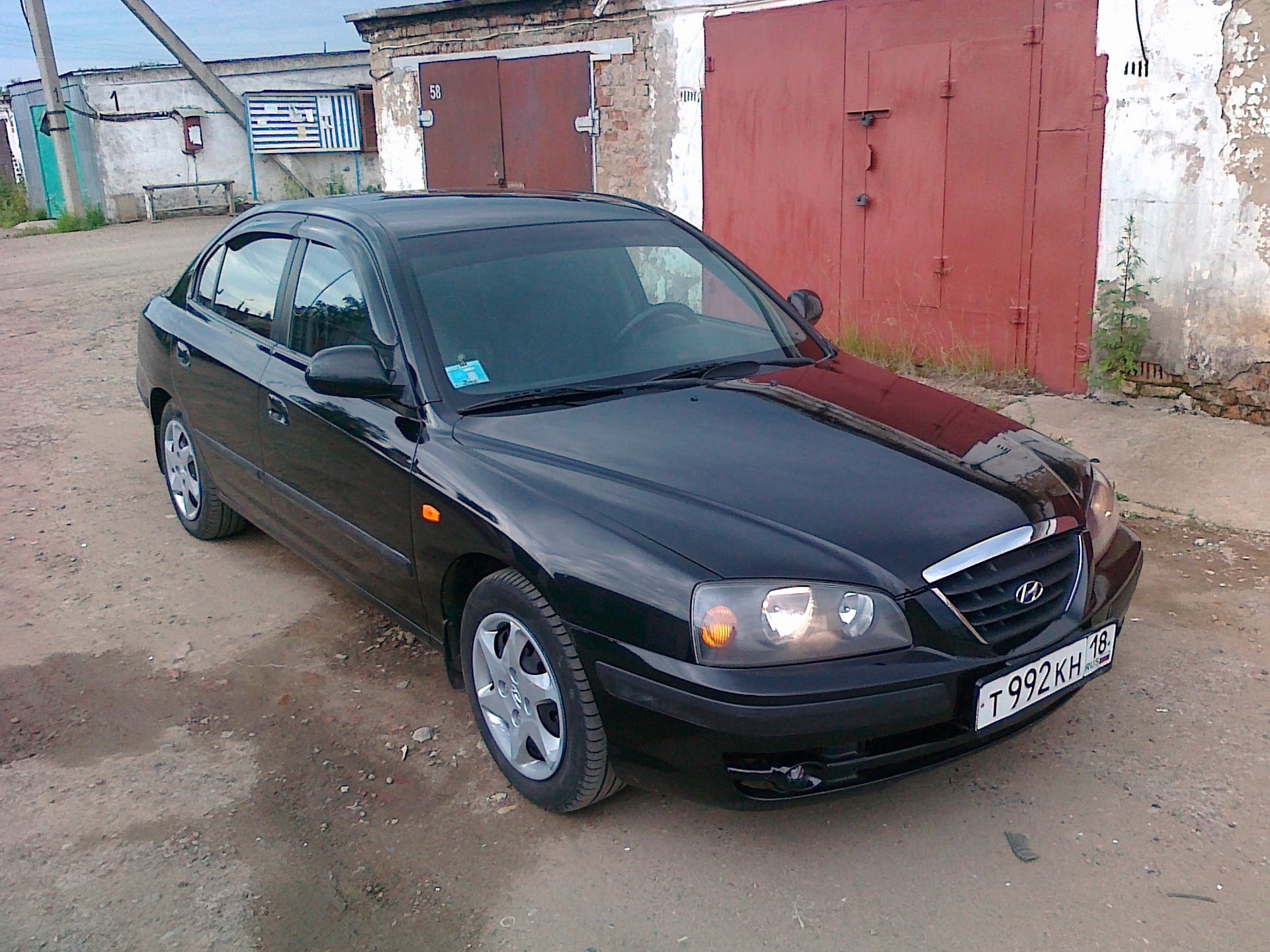Hyundai Elantra J3