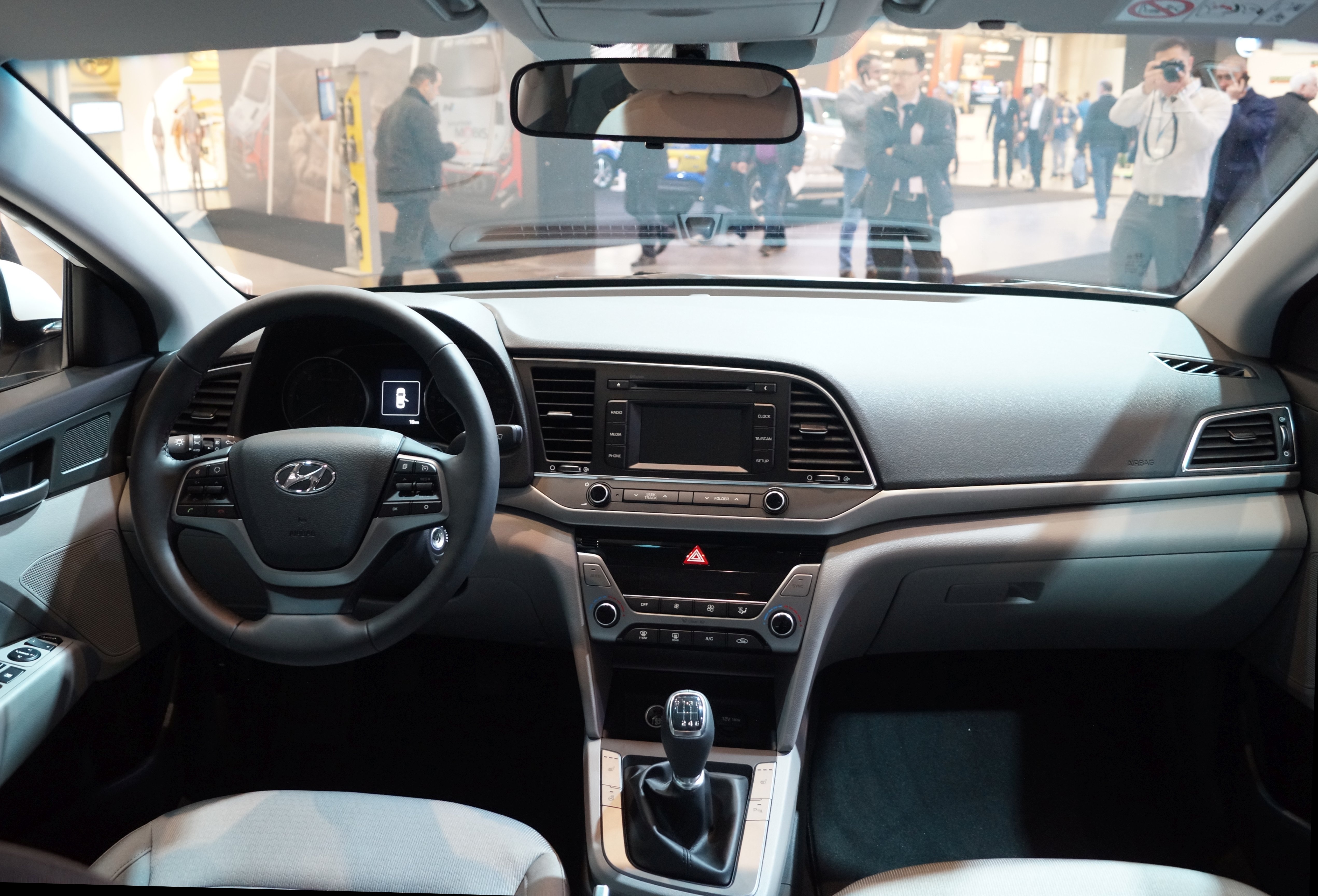 Hyundai Elantra J3