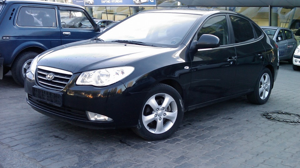 Hyundai Elantra J4
