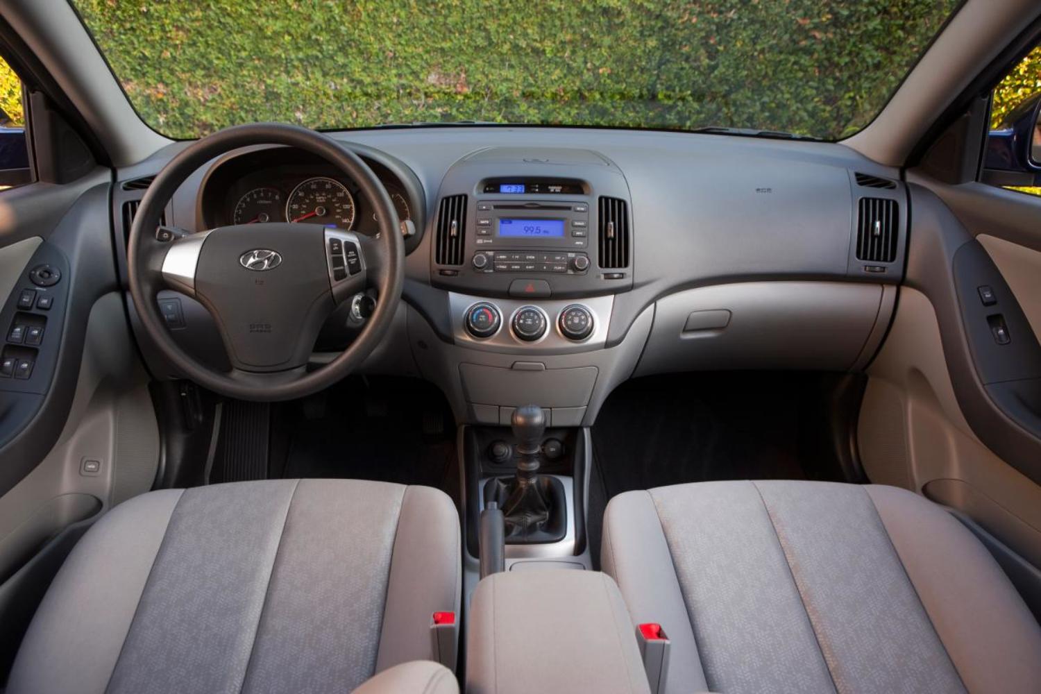 Hyundai Elantra J4