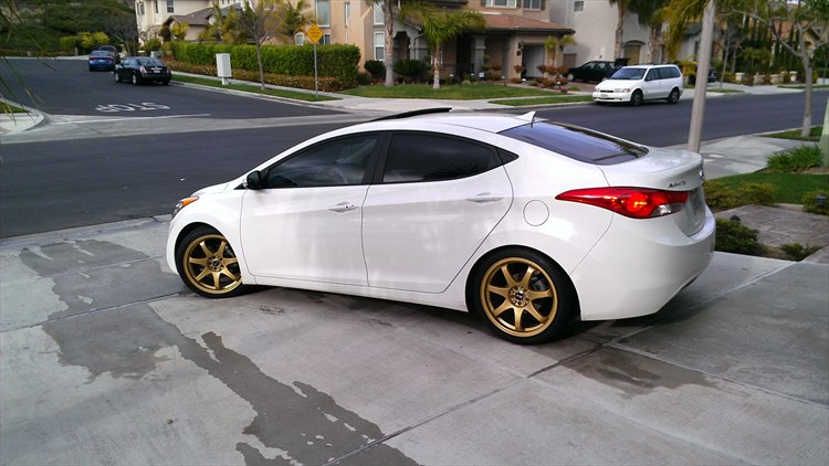 Hyundai Elantra Lowered
