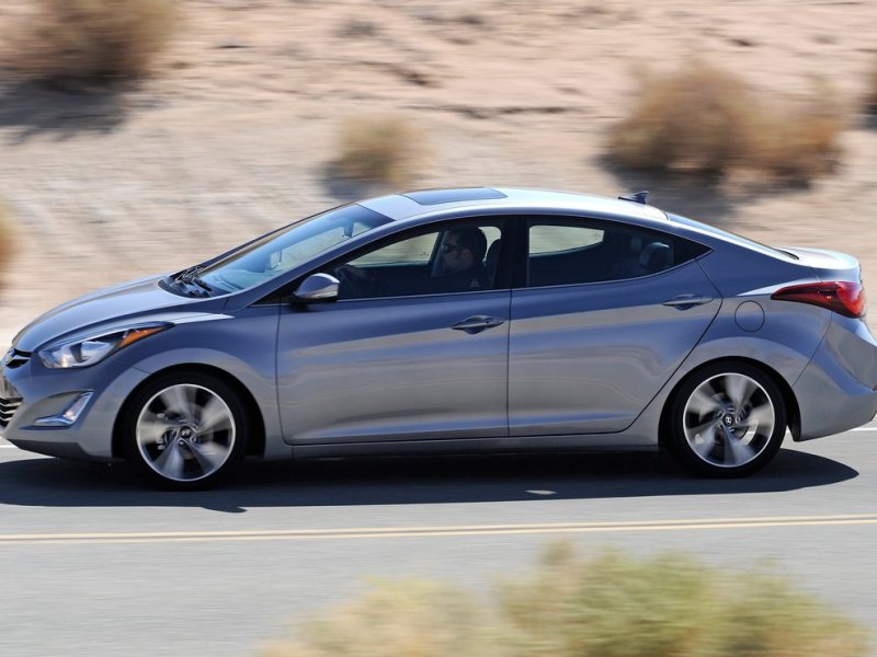 Hyundai Elantra Sedan