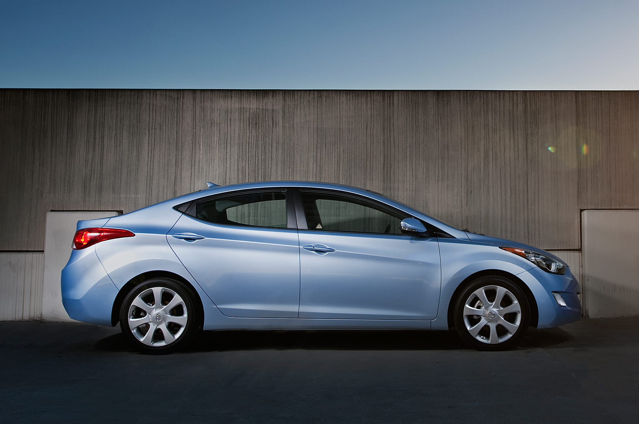 Hyundai Elantra Sedan
