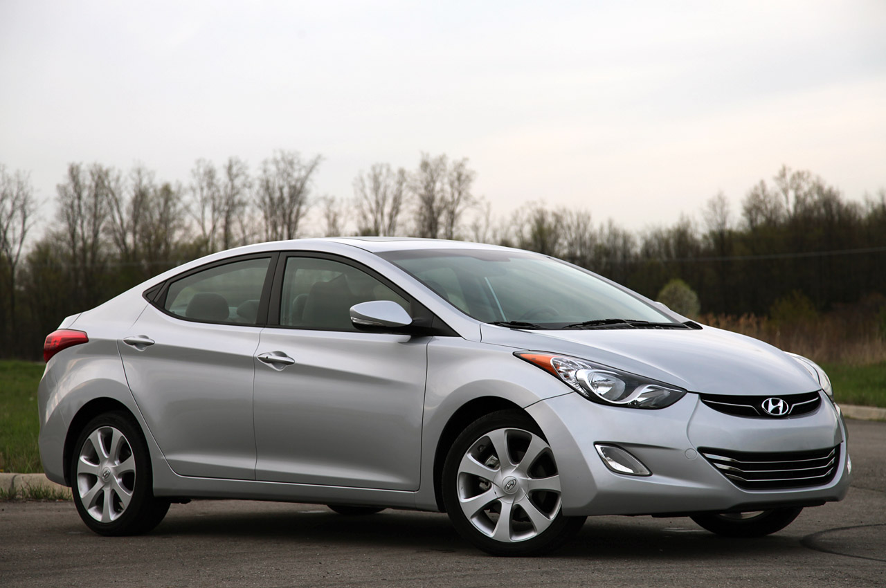 Hyundai Elantra Silver
