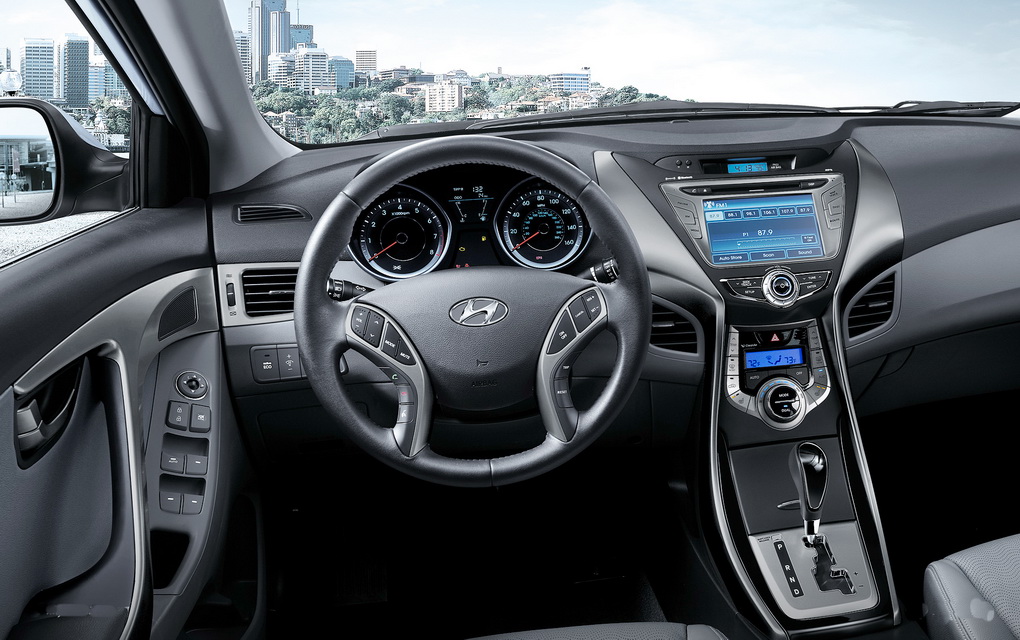 Hyundai Elantra Silver