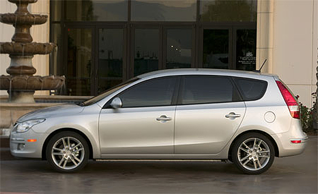 Hyundai Elantra Touring 2010