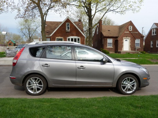 Hyundai Elantra Touring 2011