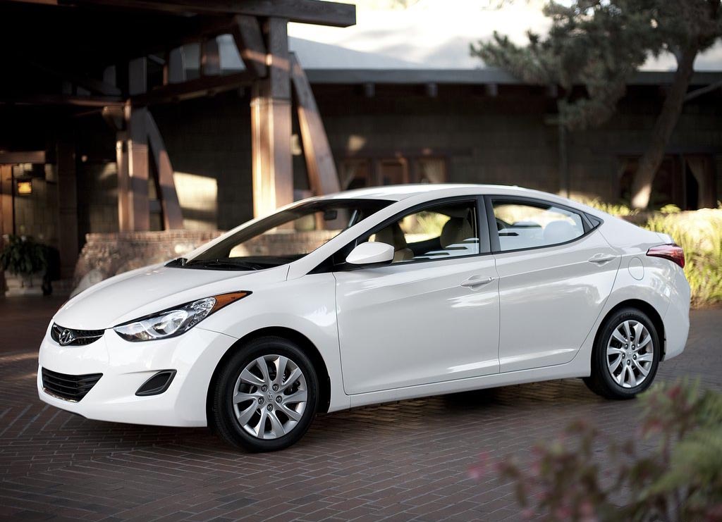 Hyundai Elantra White