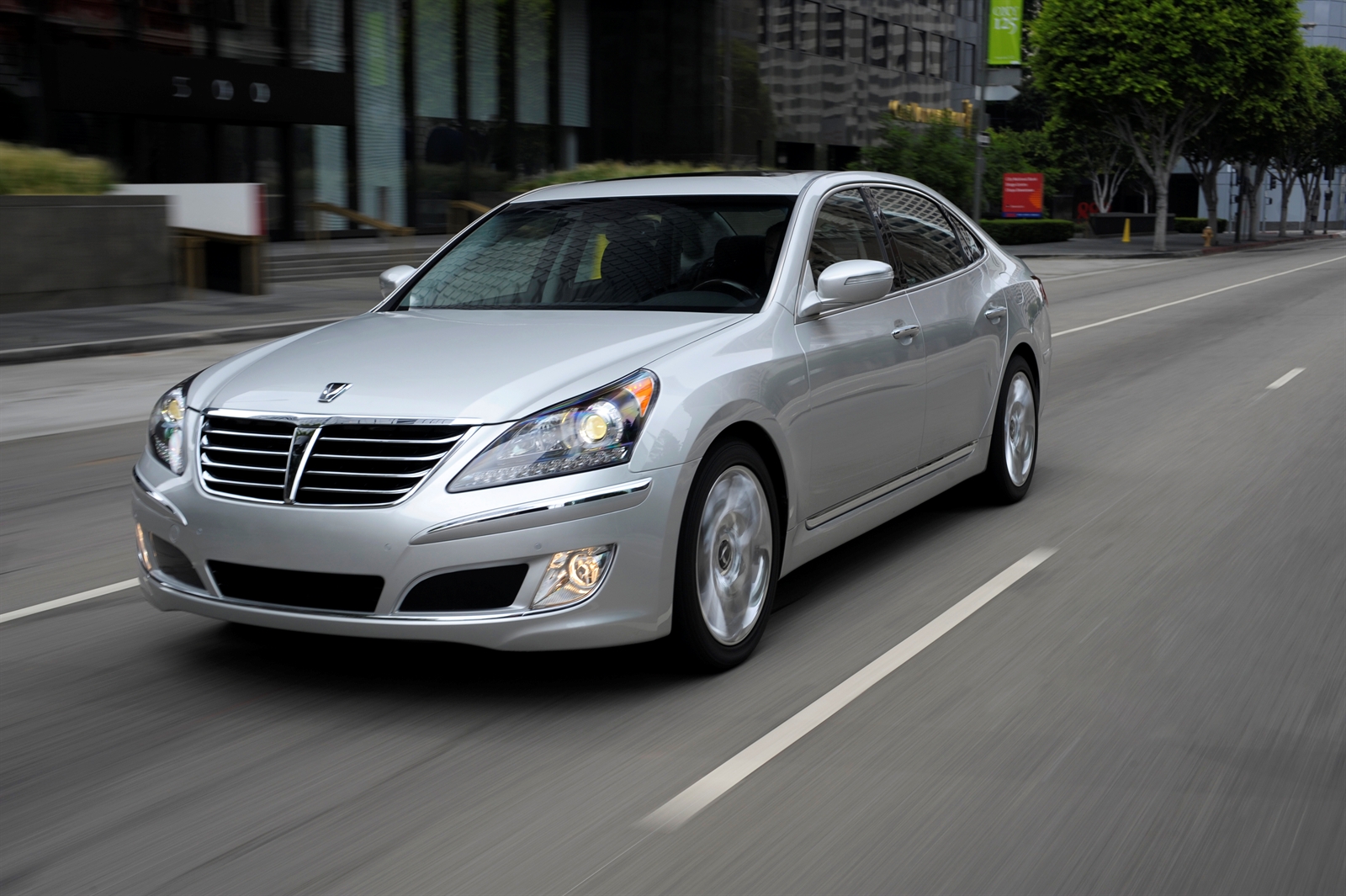 Hyundai Equus 2013