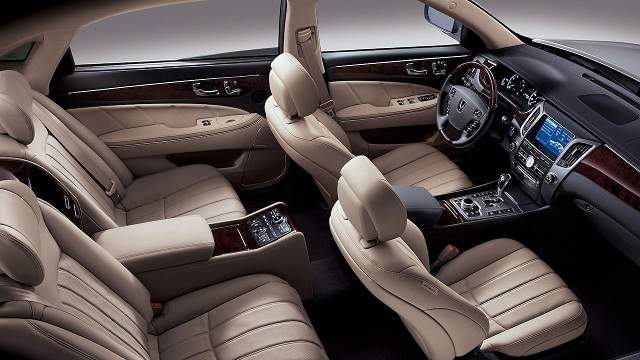 Hyundai Equus Awd