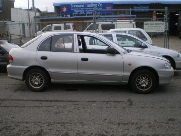 Hyundai Excel 4 Door