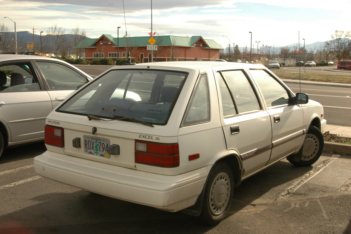 Hyundai Excel Hatch