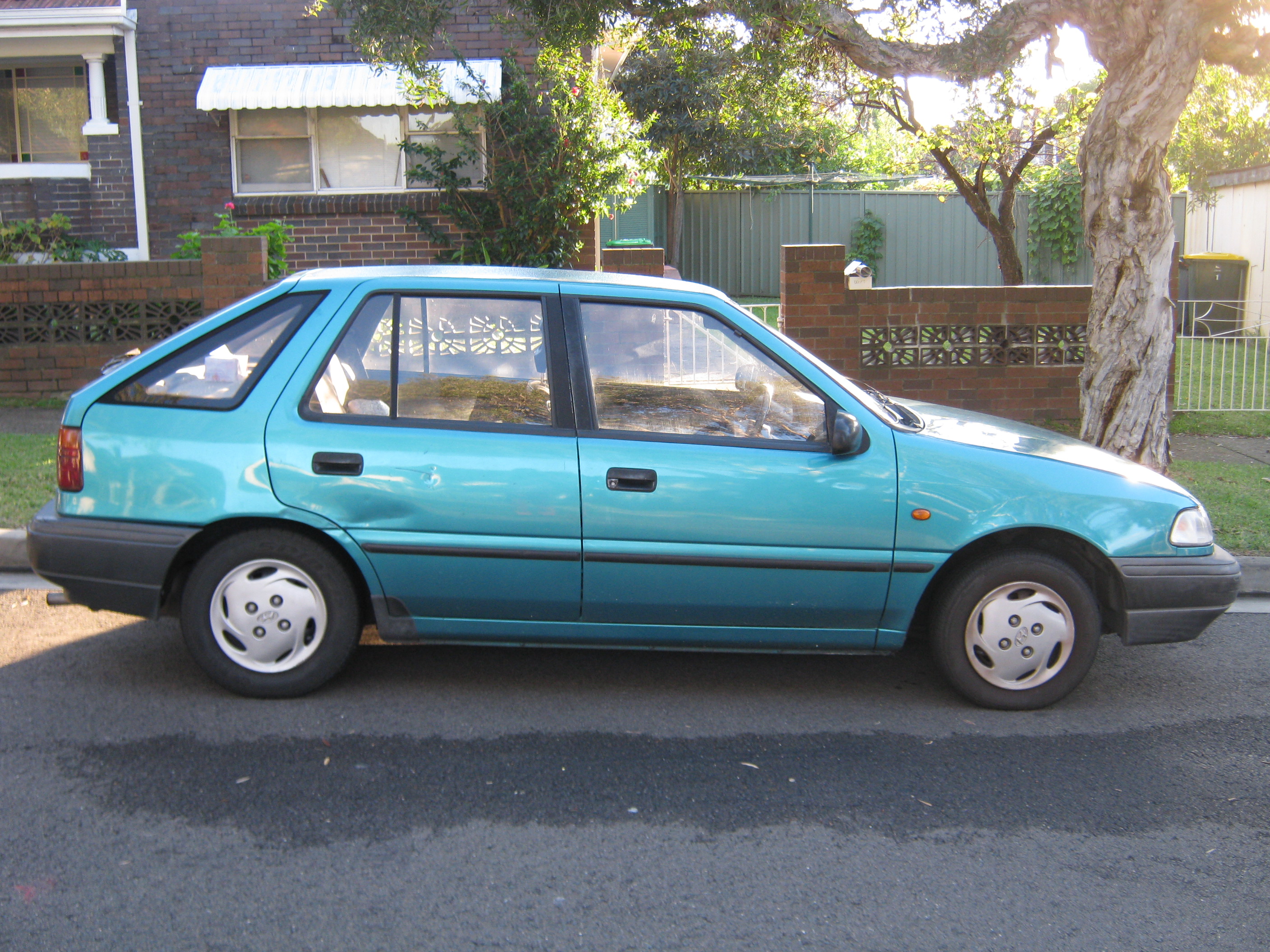 Hyundai Excel Hatchback 1994