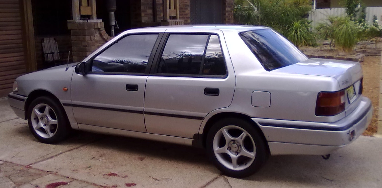 Hyundai Excel Sedan