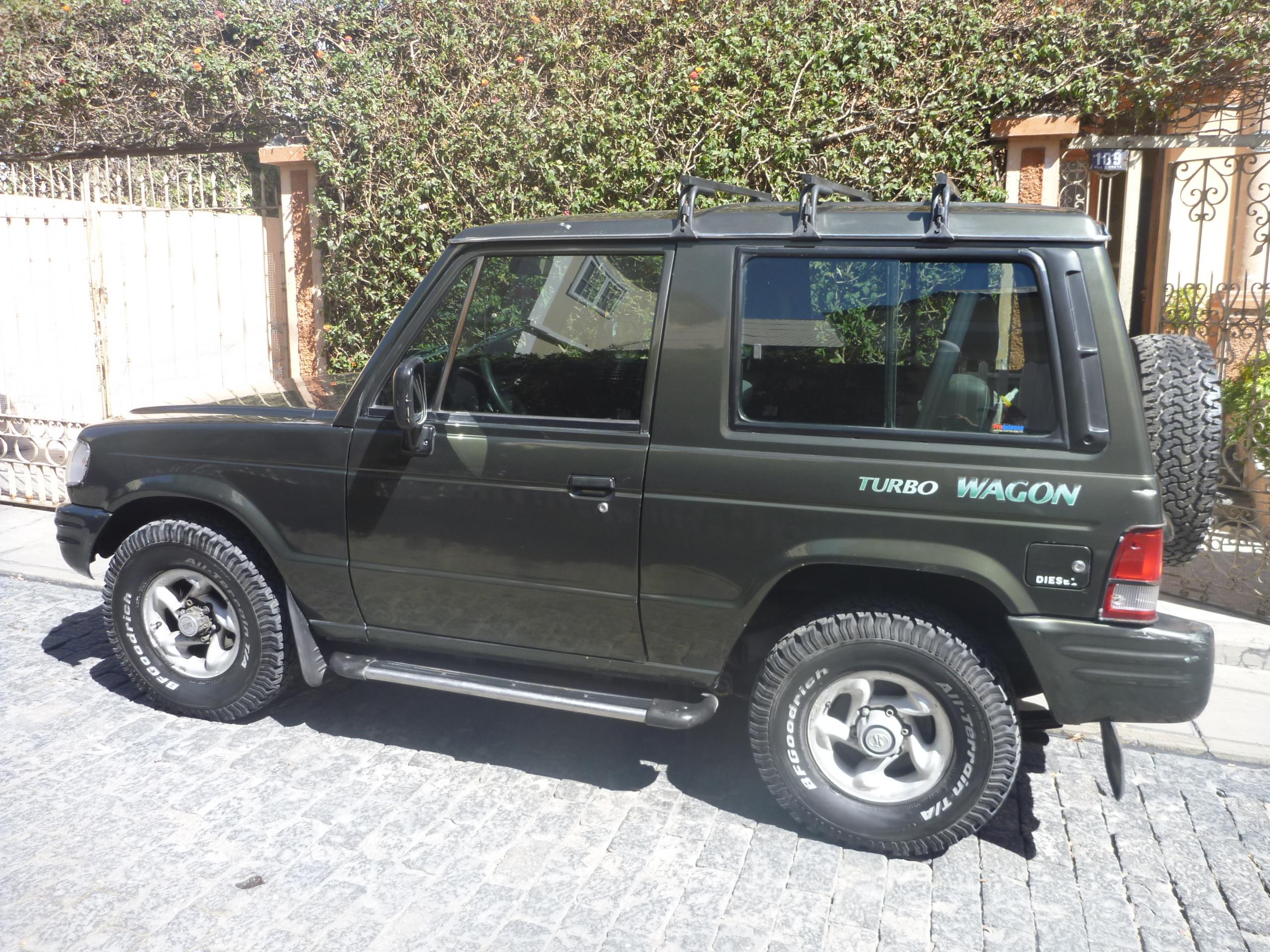 Hyundai Galloper Corto