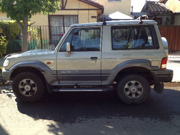 Hyundai Galloper Corto