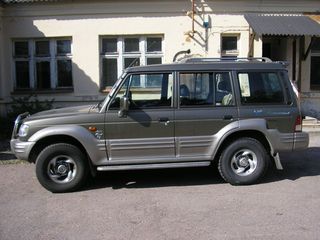 Hyundai Galloper V6