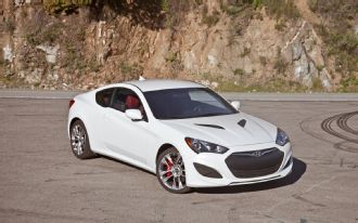 Hyundai Genesis 2.0 Coupe