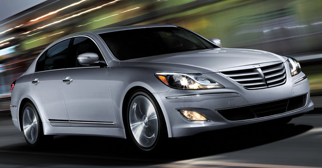 Hyundai Genesis 2013