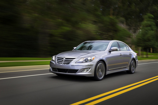 Hyundai Genesis 3.8l