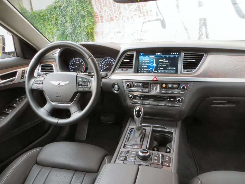 Hyundai Genesis 5.0
