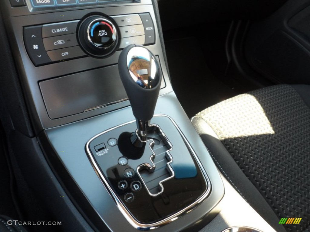 Hyundai Genesis Automatic